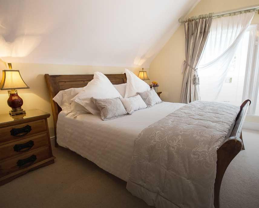 Tullyglass House Hotel Баллимина Номер фото
