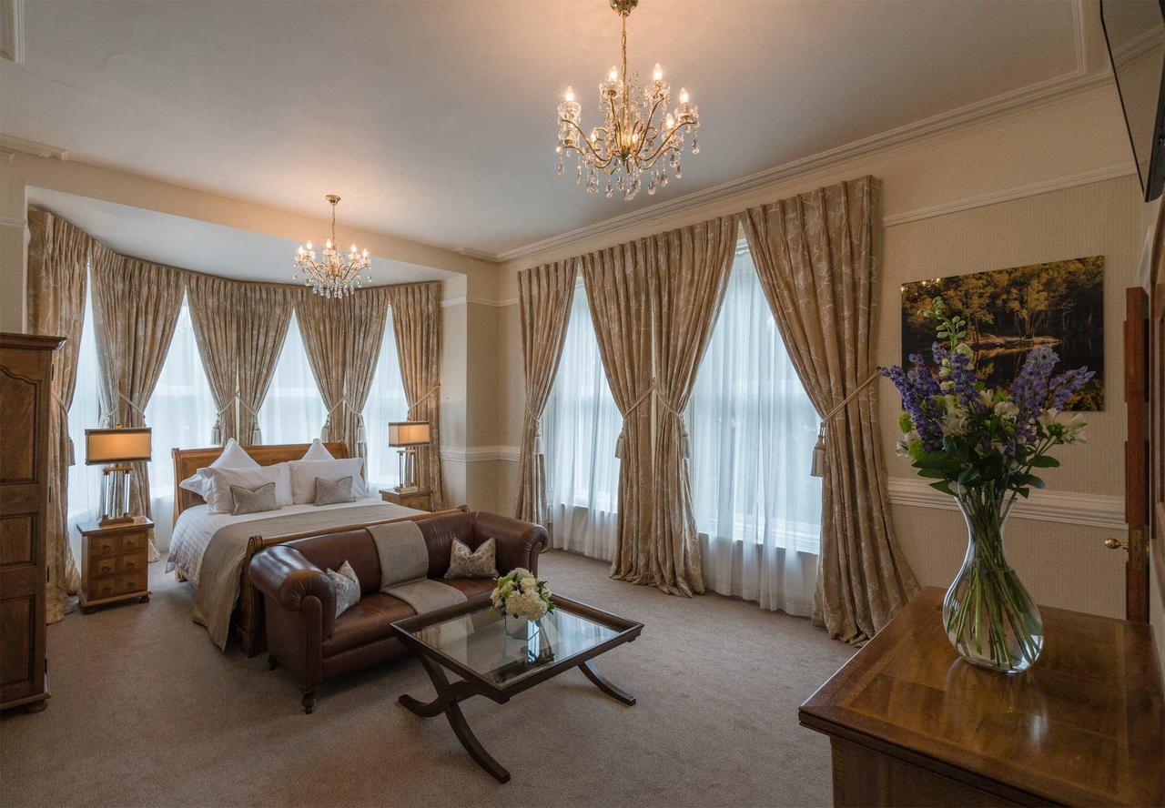 Tullyglass House Hotel Баллимина Экстерьер фото